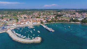 Marina/club náutico