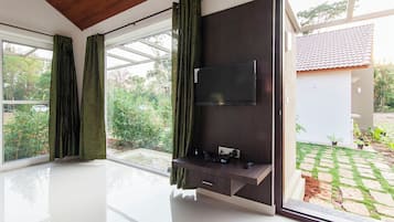 Phòng 4, sân hiên, quang cảnh vườn | 1 phòng ngủ, truy cập Internet không dây miễn phí