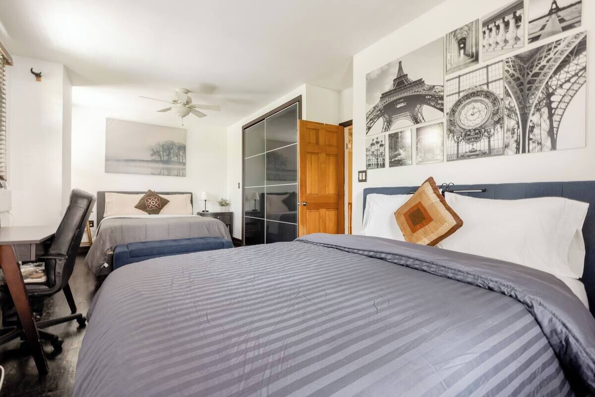 3 soverom, strykejern/-brett, wi-fi og sengetøy