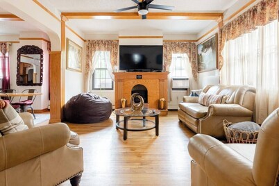 Wonderful House in Long Island City, comforting and spacious near to Manhattan