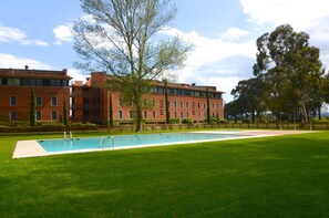 Hus | Basseng | Utendørsbasseng