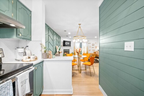 Emerald Horizon by Logan (104 Azalea Ct)