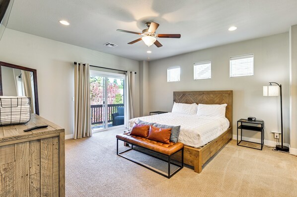 House (4 Bedrooms) | Interior