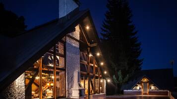 Villa | Exterior
