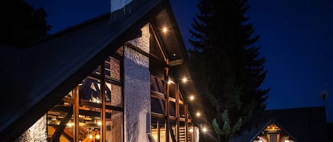 Villa | Exterior