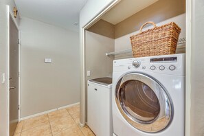 Hus (4 Bedrooms) | Innvendig