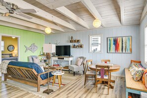 House (2 Bedrooms) | Interior - Beachfront Cottage w/ Boardwalk in Freeport (Freeport)