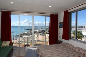 Apartment | 1 bedroom, iron/ironing board - Studio by Costa Brava Beach With Pool (Torroella de Montgrí)