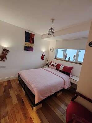 1 bedroom, iron/ironing board, WiFi, bed sheets - LGBTQ-Double Room (London)