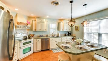 Cottage (3 Bedrooms) | Interior