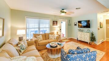 Cottage (3 Bedrooms) | Interior