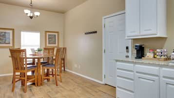 Apartment (3 Bedrooms) | Interior