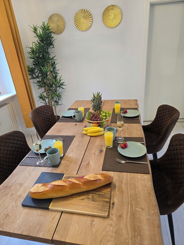 Dining - WohnTraum zur alten Post, old town, sauna (Meißen)