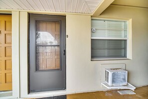 Interior - Half-mi to Ocean: Cape Canaveral Beach Hideaway! (Cape Canaveral)