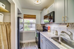 Apartment (0 Bedroom) | Bahagian dalam