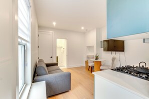Huoneisto (0 Bedroom) | Sisätilat