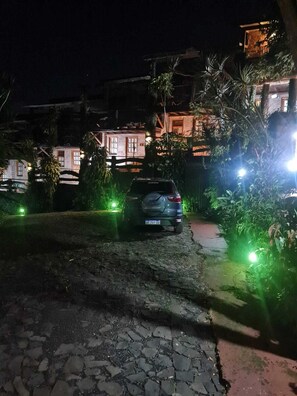 Ingyenes egyéni parkolás