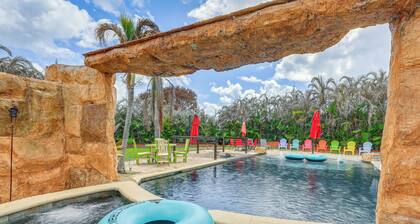 Pool & Spa: Spacious Port St Lucie Villa!
