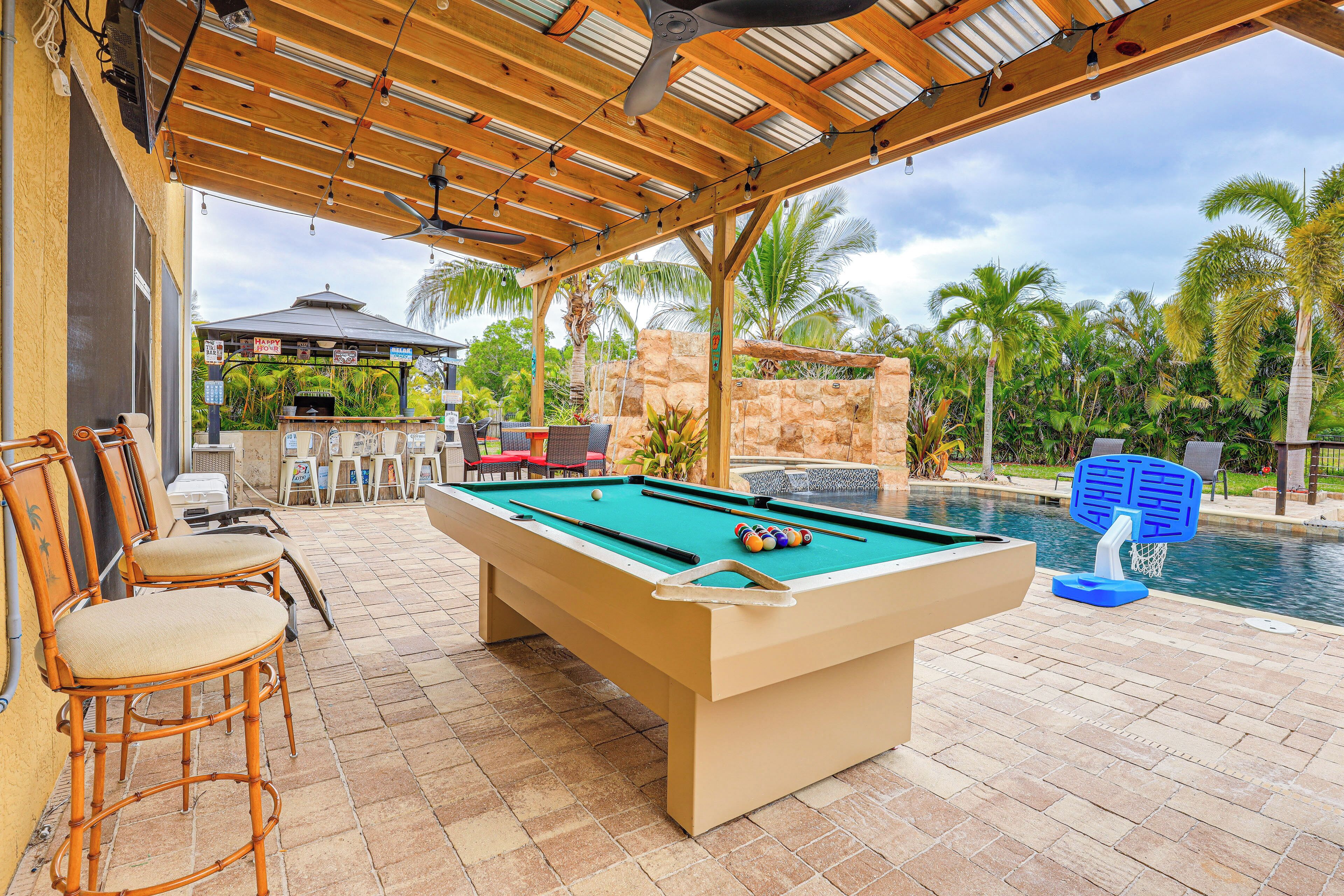 Villa (5 Bedrooms) | Interior