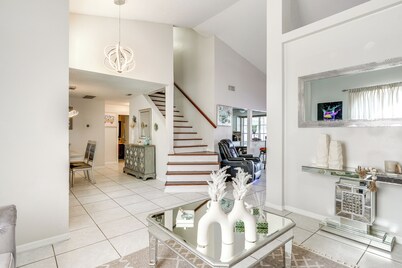 3 Mi to Marina: Riverview Family Home w/ Lanai!