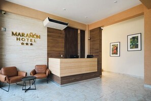 50-inch Smart TV with cable channels - Hotel Marañón (Iquitos)