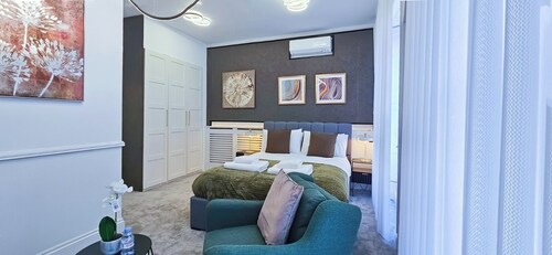 2-bedroom Flat close to Tube Station in Paddington  London