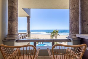 Property grounds - Sol Pacifico Deluxe Oceanfront Condo, Sol Pacifico 703A (Los Cerritos)
