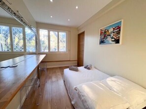 3 Schlafzimmer, Bügeleisen/Bügelbrett, WLAN, Bettwäsche