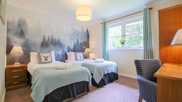 3 bedrooms, iron/ironing board, free WiFi, bed sheets