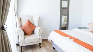 3 chambres, fer et planche Ă repasser, Wi-Fi, draps fournis