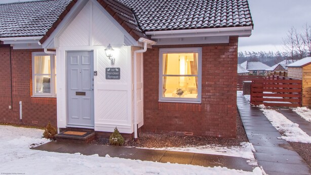 Exterior detail - Reindeer Retreat is a delightfully cosy yet stylish property with mountain views (Aviemore)