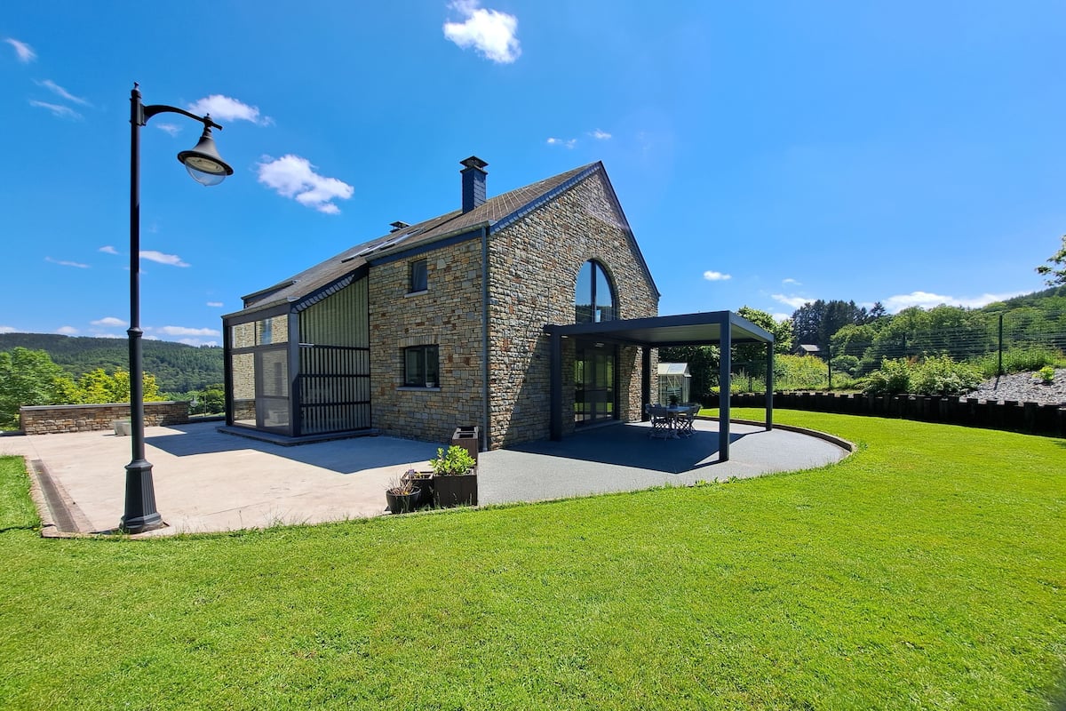 Luxury Apartment, Hill View | Terrace/patio