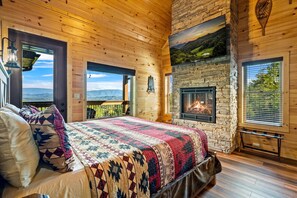 3 bedrooms, iron/ironing board, free WiFi, bed sheets - Private Indoor Pool • Luxury Lodge • Theater, Firepit (Sevierville)