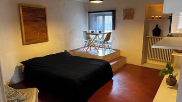 1 chambre, coffres-forts dans les chambres, Wi-Fi gratuit, draps fournis