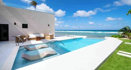 Halcyon Point: New Luxurious Oceanfront Villa w/ Pool, Spa + Tanning Terrace