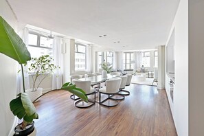 Interior - Elevated Luxury 2-Bed Apt with Elevator Access (Cape Town)