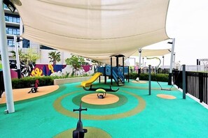 Área de juegos infantiles al aire libre