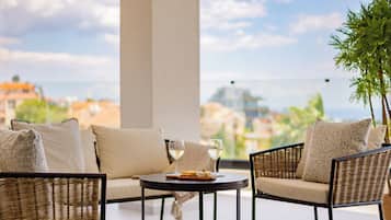 Apartment, 3 Bedrooms, Balcony, City View | Balcony