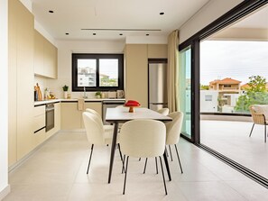 Apartment, 2 Bedrooms, Balcony, City View | Dining room - Sanders Eduardovich Limassol - Full Building (Limassol)