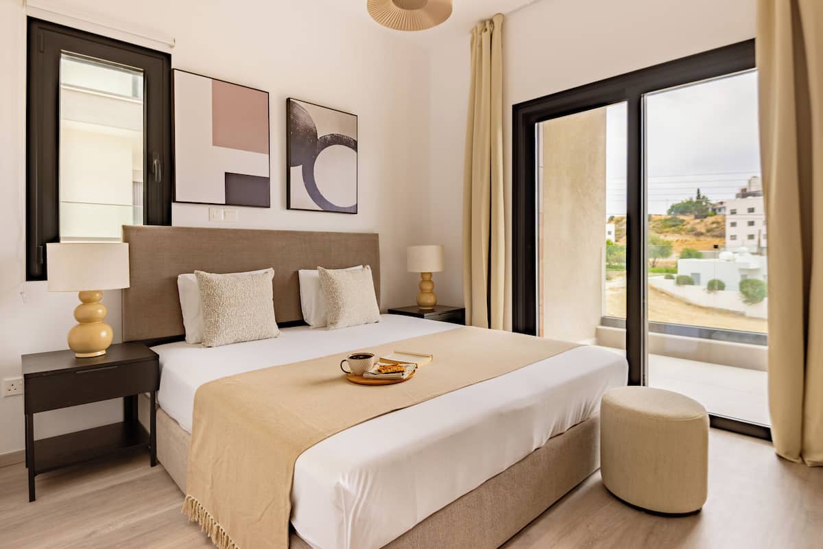 Apartment, 2 Bedrooms, Balcony, City View | 1 bedroom