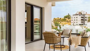 Appartement, 2 chambres, balcon, vue ville | Balcon