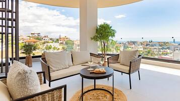 Apartment, 3 Schlafzimmer, Balkon, Stadtblick | Balkon