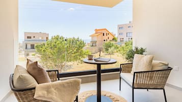 Appartement, 1 slaapkamer, balkon, uitzicht op stad | Balkon