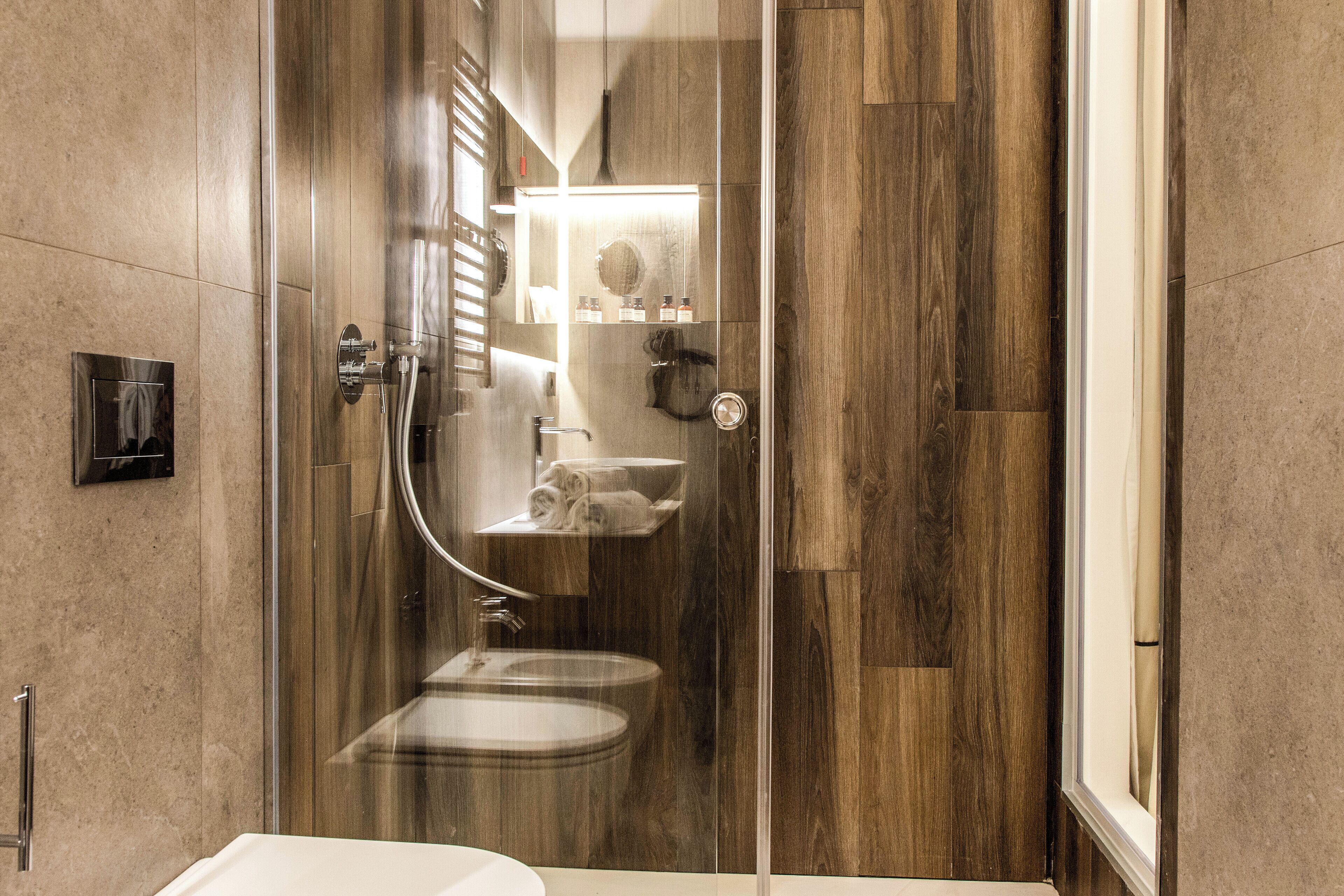 Superior Room, Balcony | Bathroom | Free toiletries, hair dryer, slippers, towels
