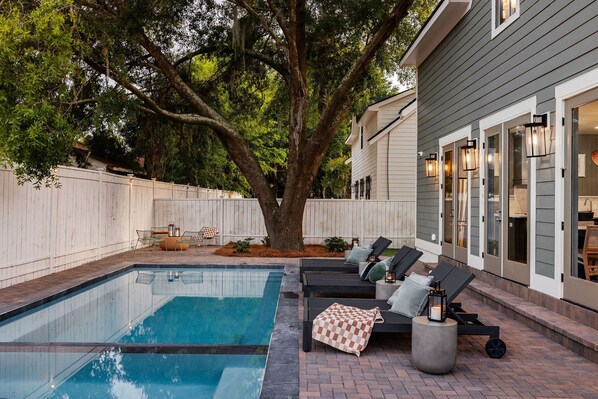 Outdoor pool, a heated pool