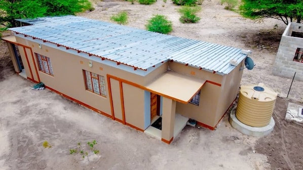 Fachada de la propiedad