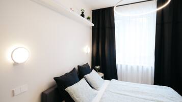 1 chambre, bureau, fer et planche à repasser, Wi-Fi gratuit