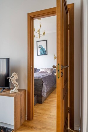 1 bedroom, desk, iron/ironing board, free WiFi - Forest view front line apartment on Dzintaru prosp (Jurmala)