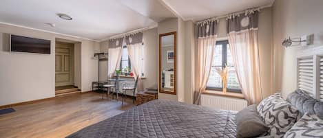 1 chambre, bureau, fer et planche à repasser, Wi-Fi gratuit