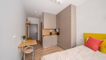 1 bedroom, desk, iron/ironing board, free WiFi